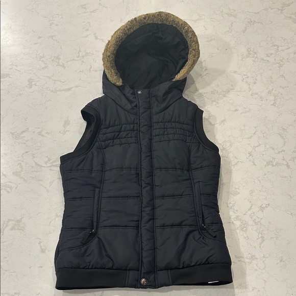 Burton Dryride Puffer Vest Black Hooded Faux Fur Trim Size Large - Picture 11 of 12